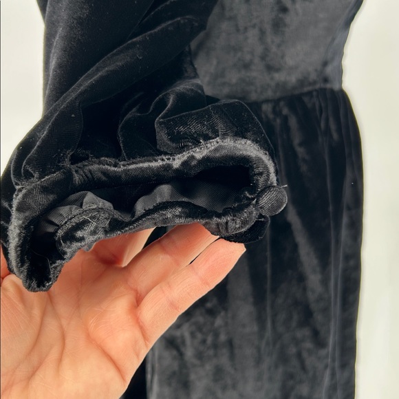 Maeve by Anthropologie Black Garment Sweetheart Velvet Mini Dress Size Small - Picture 10 of 13